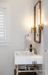 The Homestead Estate - Bathroom